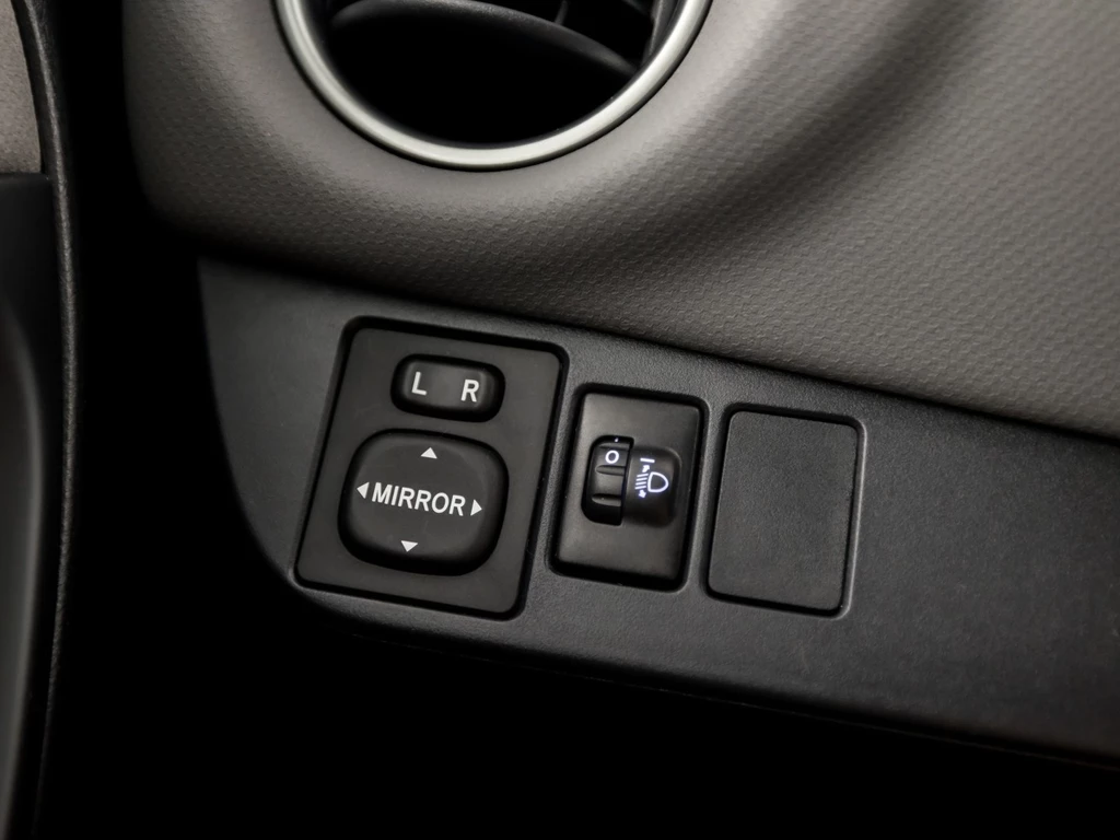Toyota Yaris – foto 23