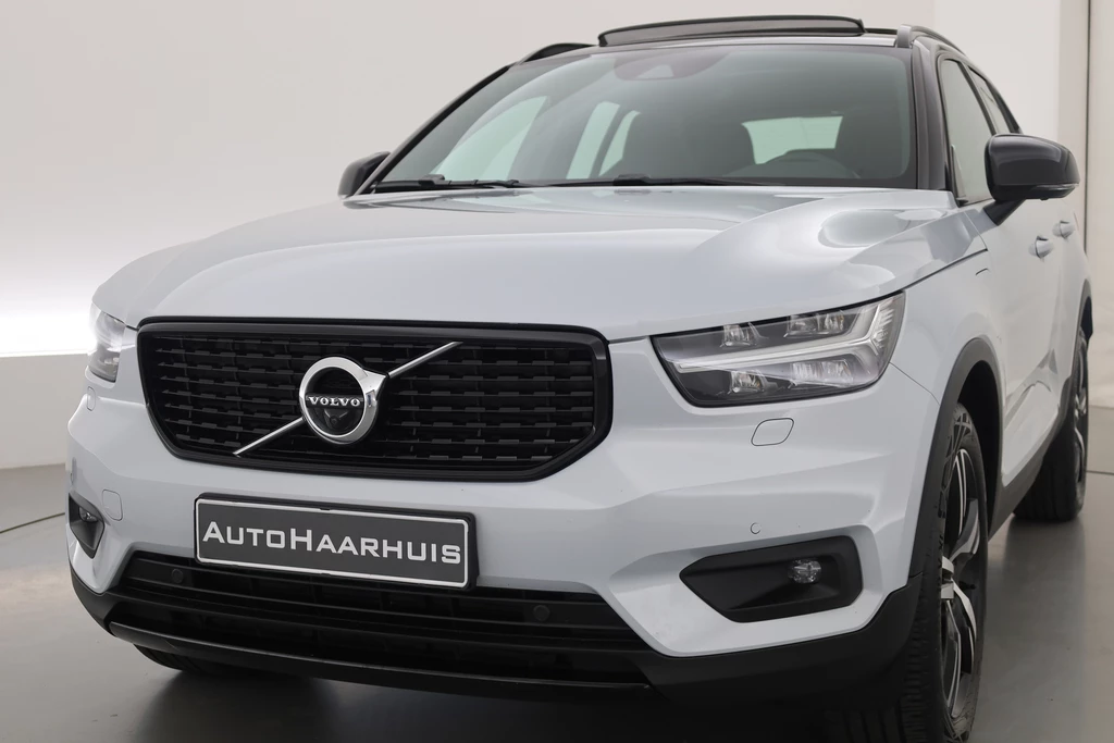 Volvo XC40 – foto 2