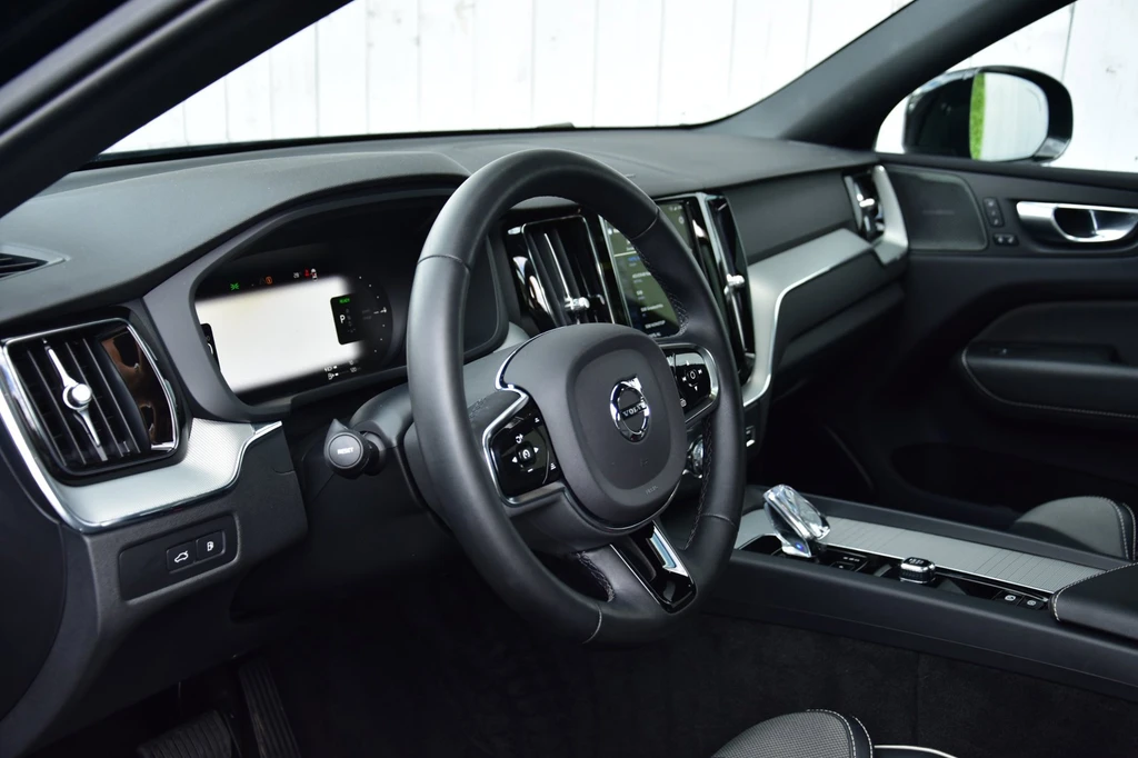 Volvo XC60 – foto 15