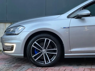 Volkswagen Golf – thumbnail 11