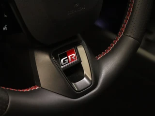 Toyota C-HR – thumbnail 17
