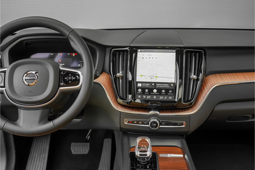 Volvo XC60 – foto 24