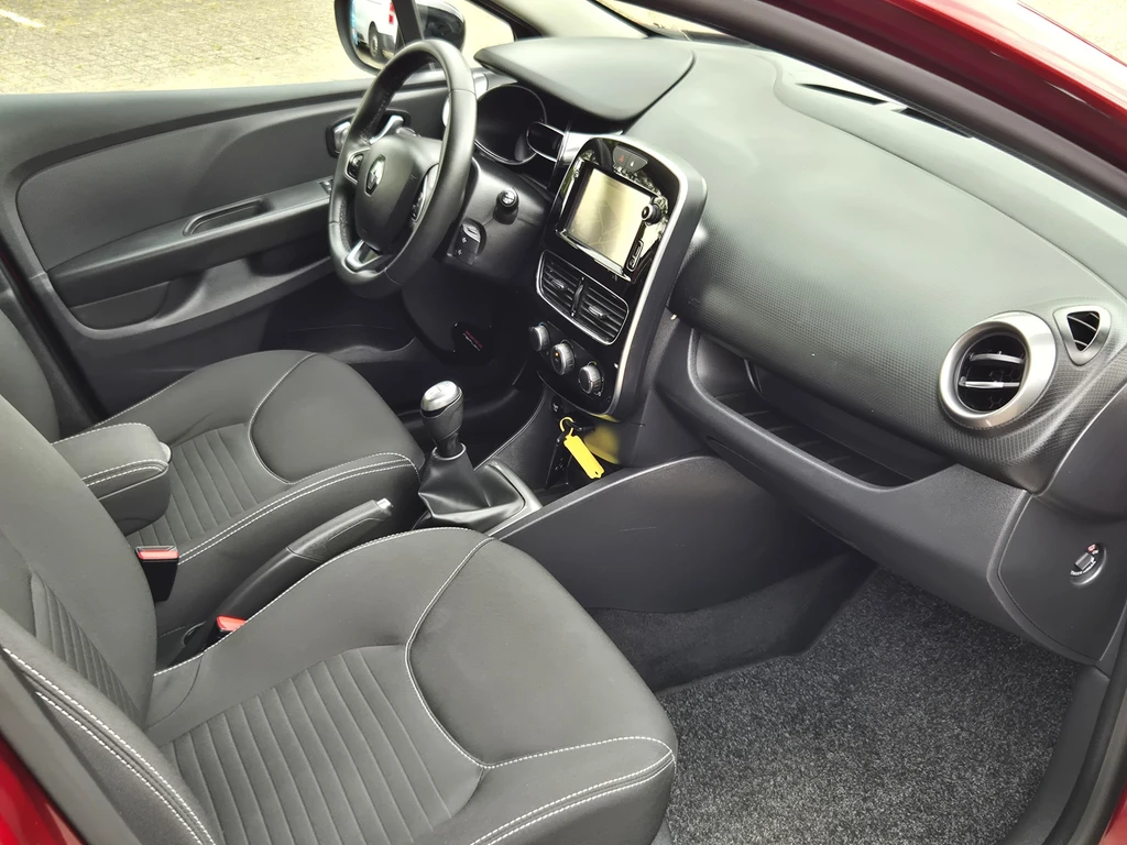 Renault Clio – foto 23