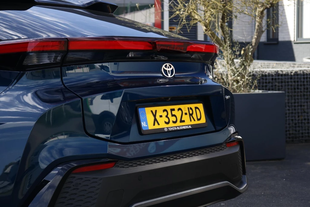 Toyota C-HR – foto 8