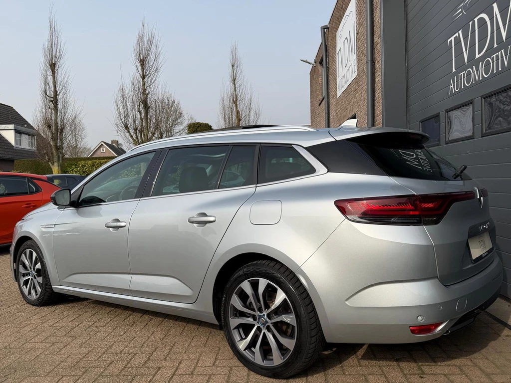 Renault Megane E-Tech – foto 4