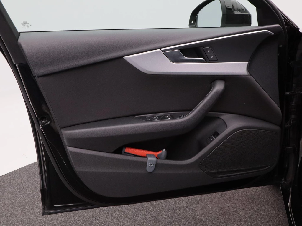 Audi A4 – foto 16