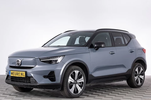 Volvo XC40 Recharge Core 70 kWh *SOH 97.4%* Full LED | CAMERA | NAVI | Stoelverwarming .