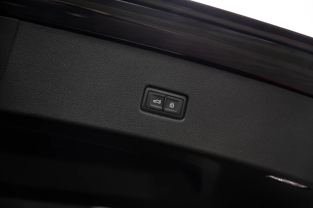 Audi SQ8 – foto 42