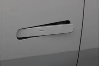 Kia EV3 – thumbnail 17