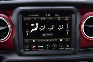 Jeep Gladiator – thumbnail 45