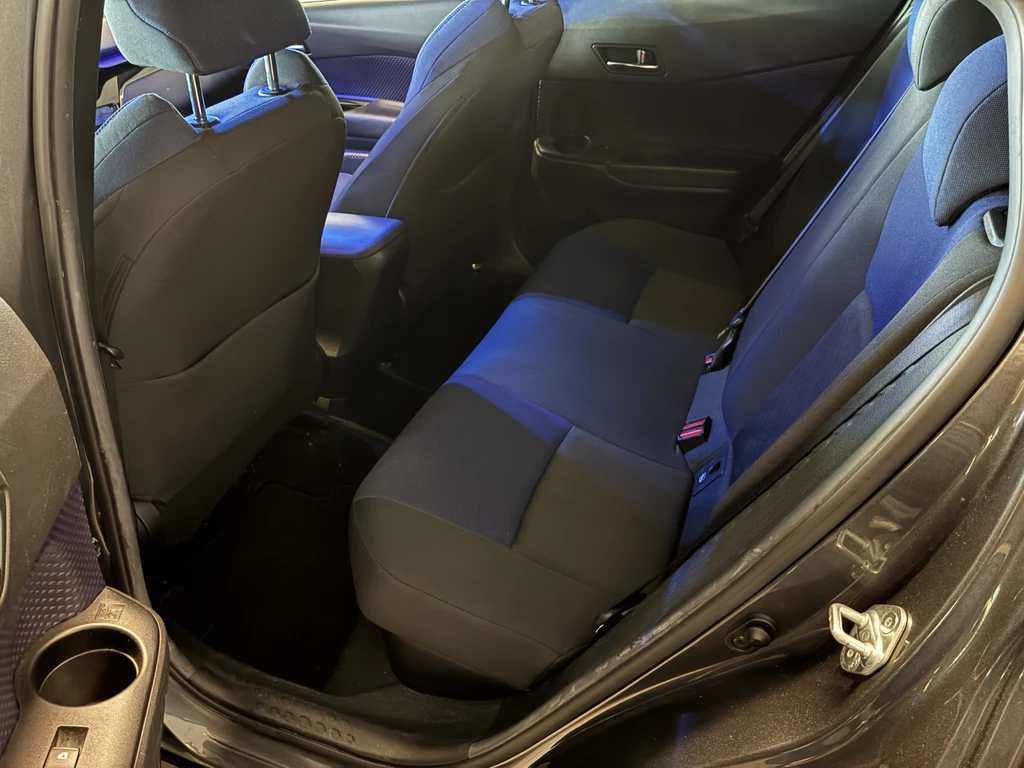 Toyota C-HR – foto 21
