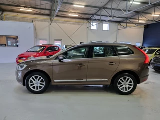 Volvo XC60 – thumbnail 2