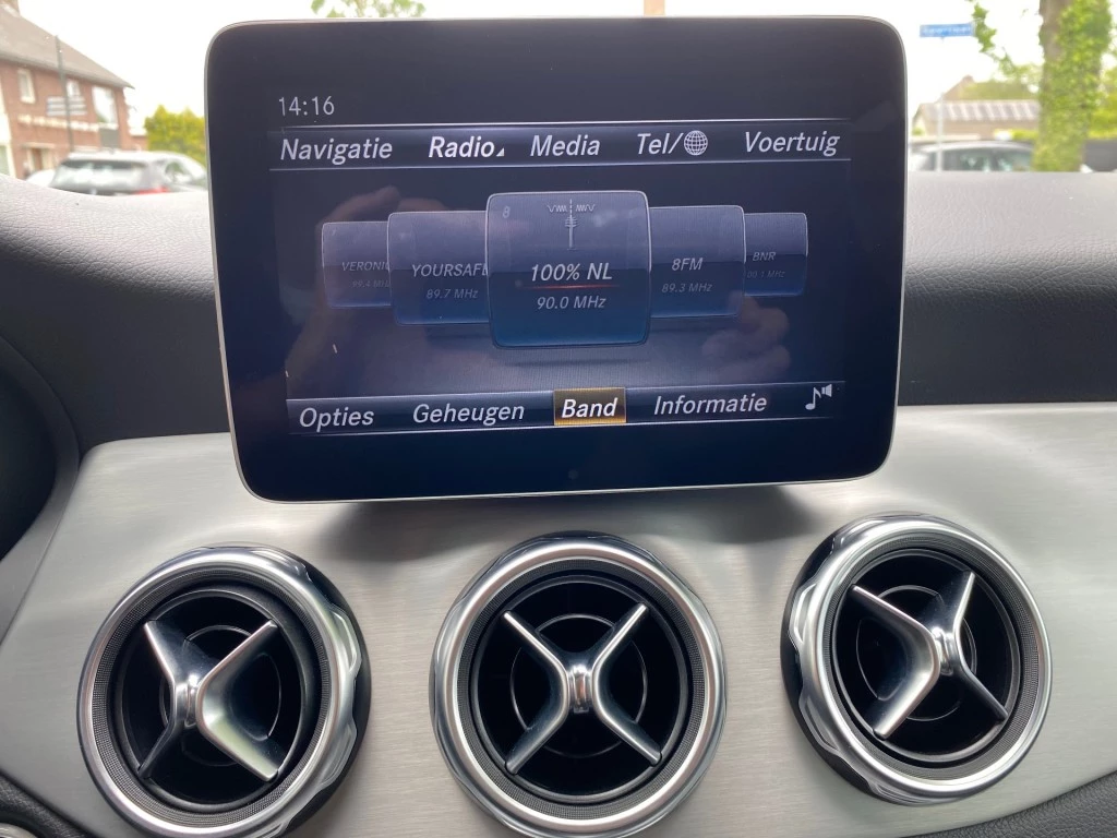 Mercedes-Benz GLA – foto 17