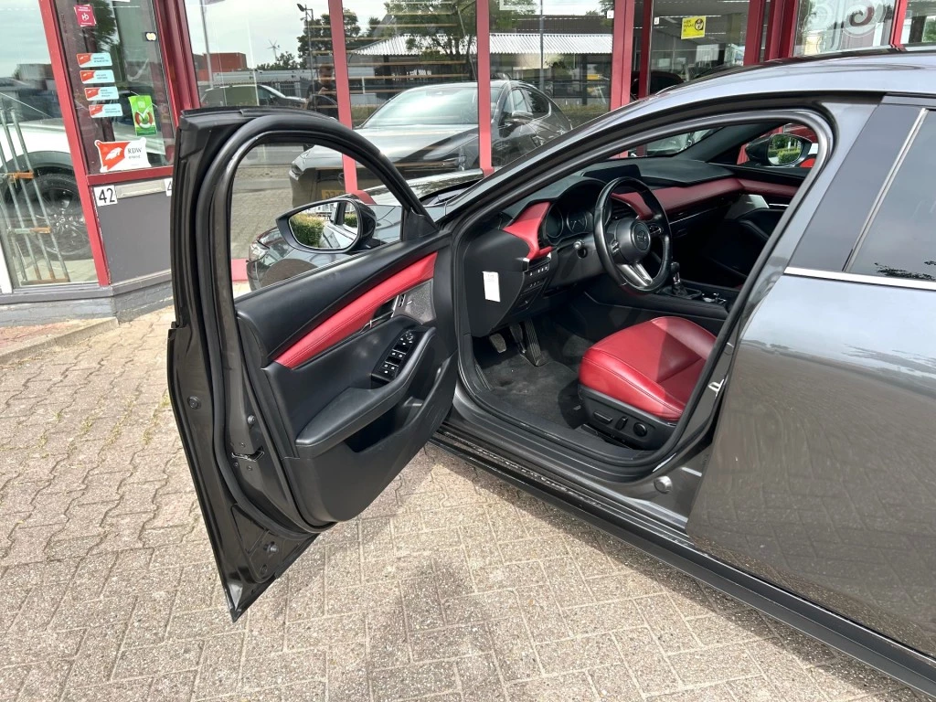Mazda 3 – foto 7