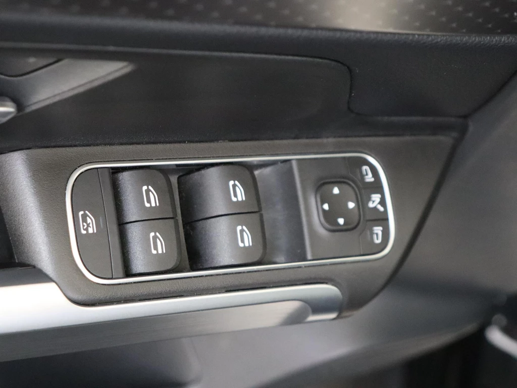 Mercedes-Benz GLB – foto 30