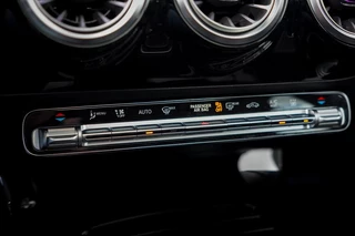 Mercedes-Benz CLA – thumbnail 23