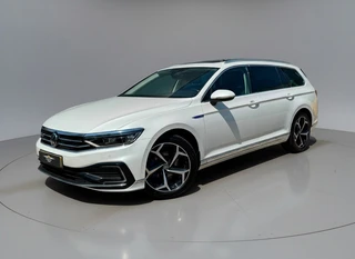 Volkswagen Passat – thumbnail 1