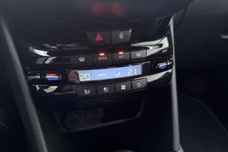 Peugeot 208 – thumbnail 18