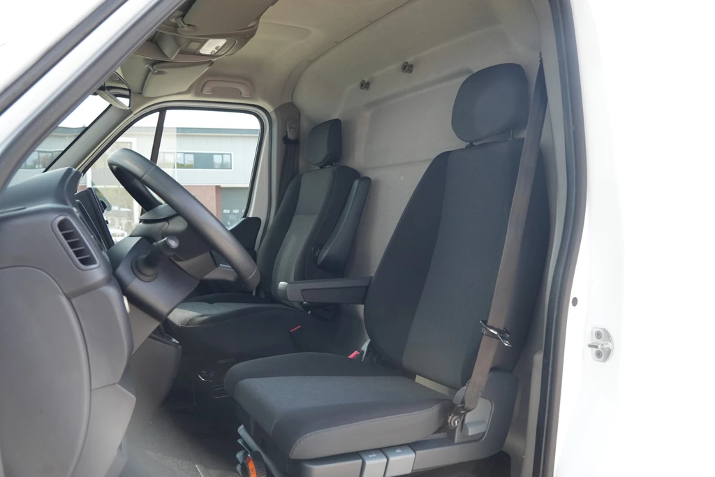 Renault Master – foto 18