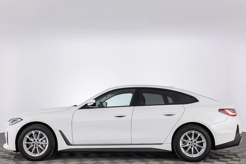 BMW i4 – foto 2