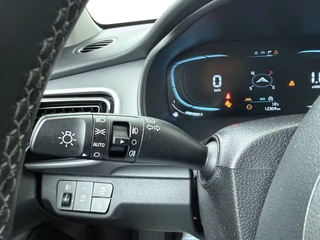 Kia Stonic – thumbnail 25