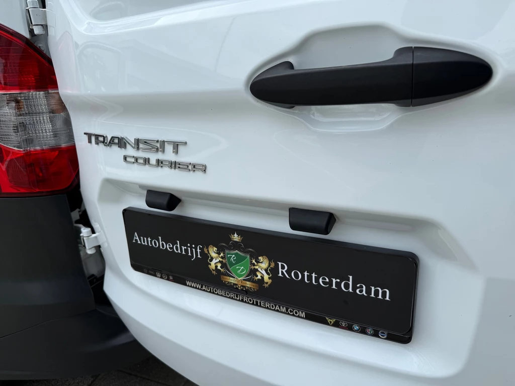 Ford Transit Courier – foto 28
