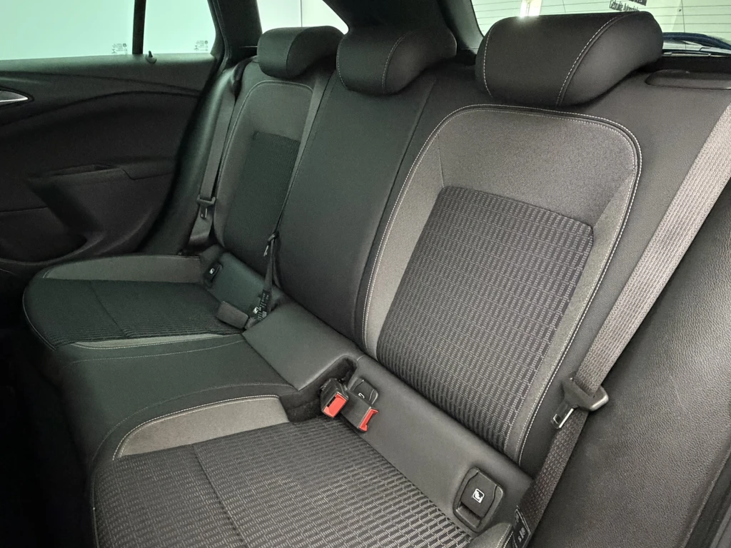 Opel Astra – foto 25