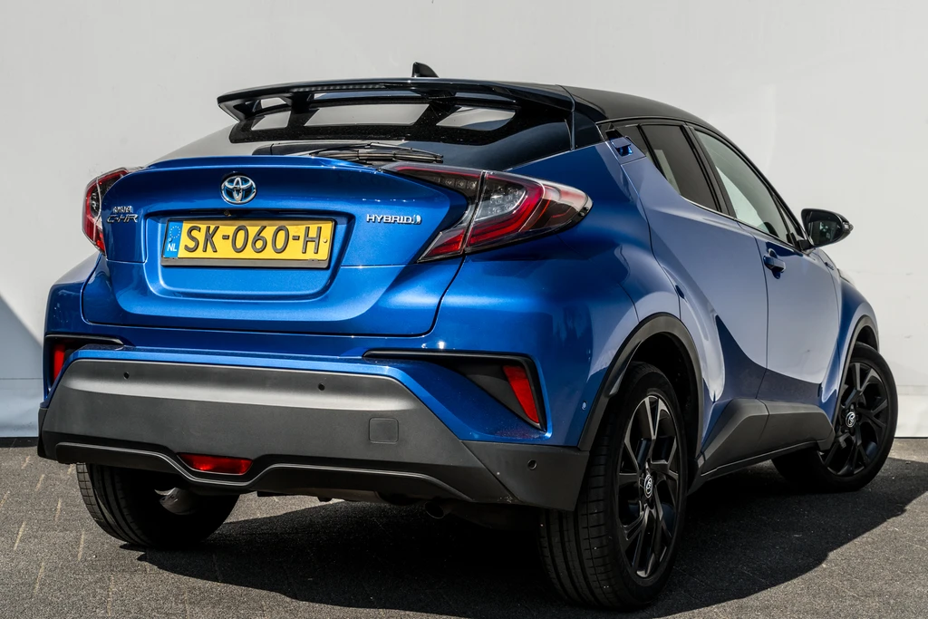 Toyota C-HR – foto 2