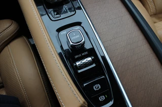Volvo XC90 – thumbnail 19