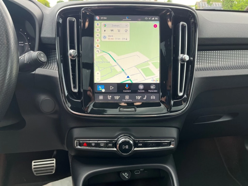 Volvo XC40 – foto 11