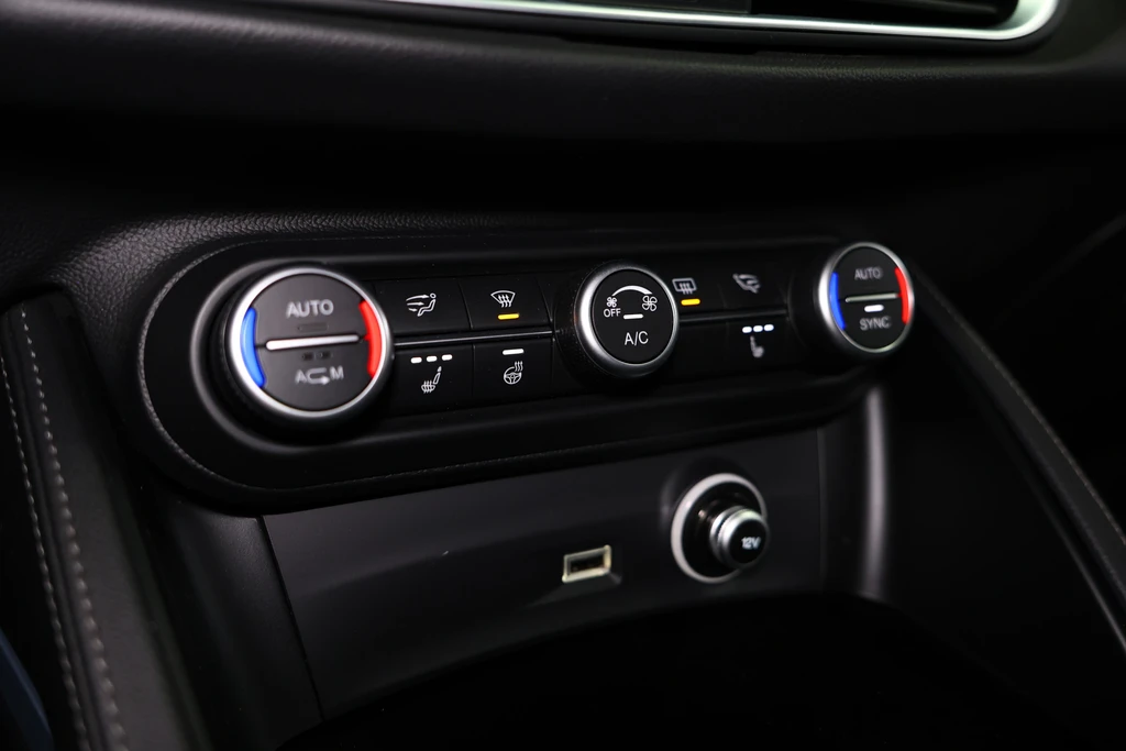 Alfa Romeo Stelvio – foto 30