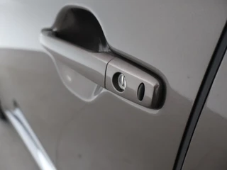 Mitsubishi Outlander – thumbnail 23