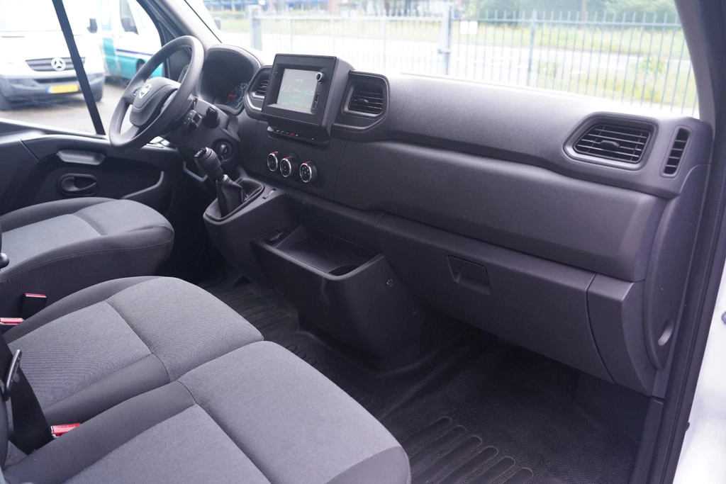 Nissan Interstar – foto 25