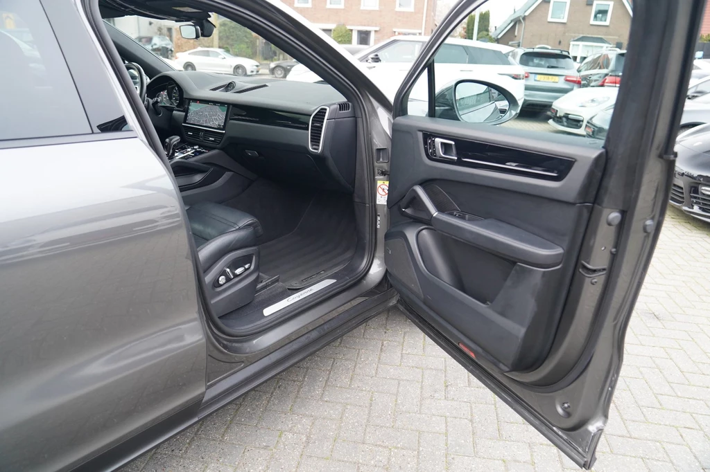 Porsche Cayenne – foto 28