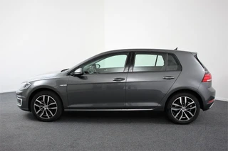 Volkswagen e-Golf – thumbnail 2