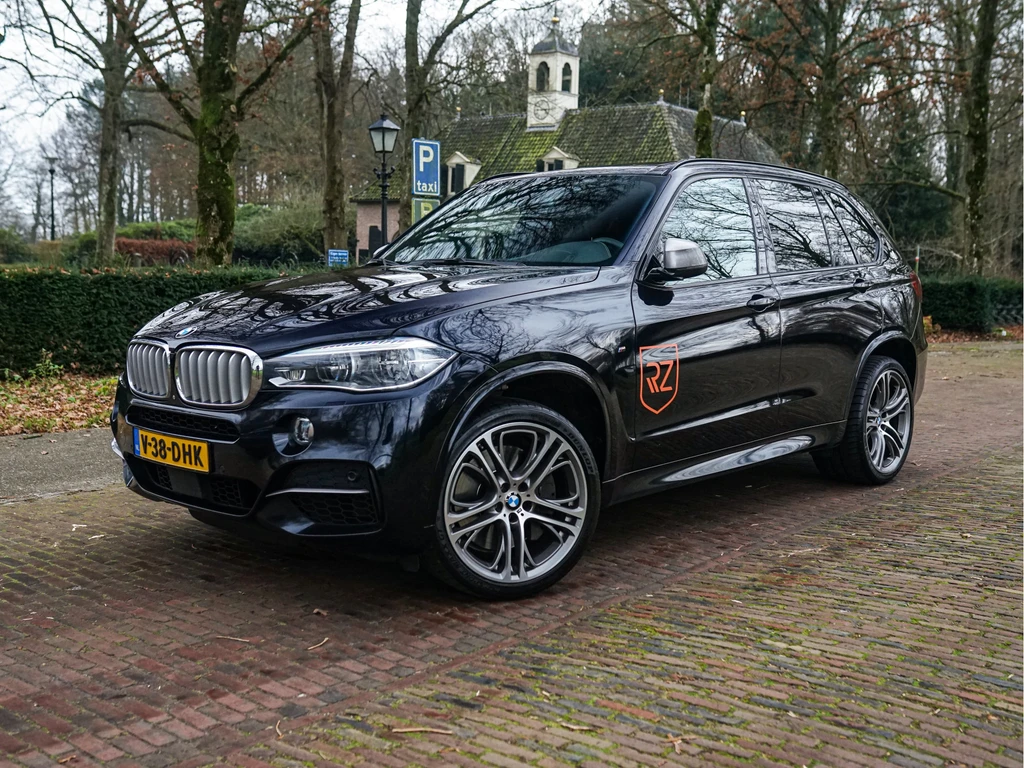 BMW X5 – foto 1