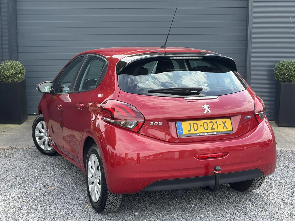 Peugeot 208 – foto 2