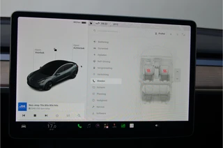 Tesla Model 3 – thumbnail 18