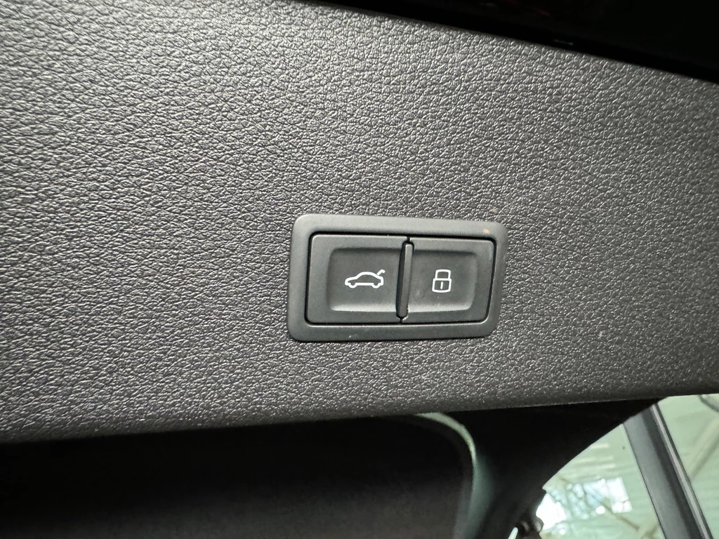 Audi e-tron – foto 19