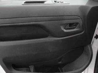 Opel Vivaro – thumbnail 16