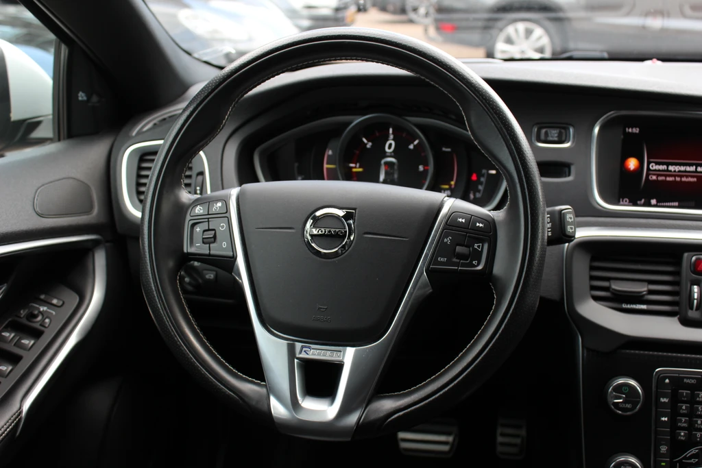 Volvo V40 – foto 19