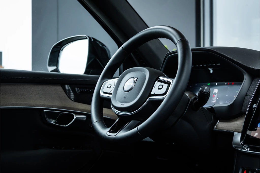 Volvo XC90 – foto 12