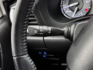 Toyota Hilux – thumbnail 35