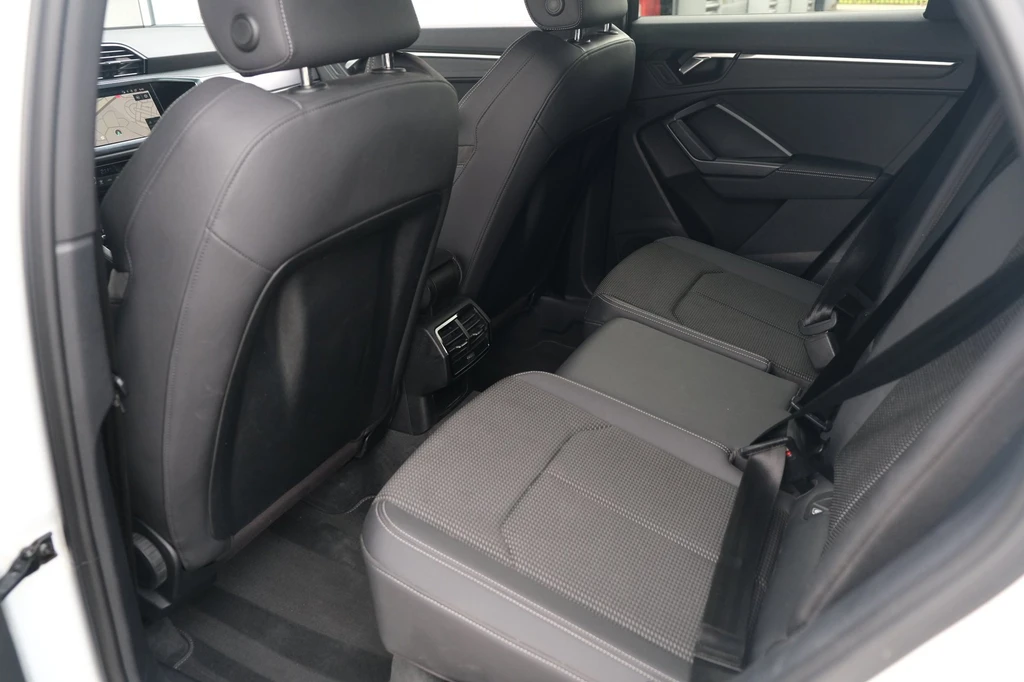 Audi Q3 – foto 12