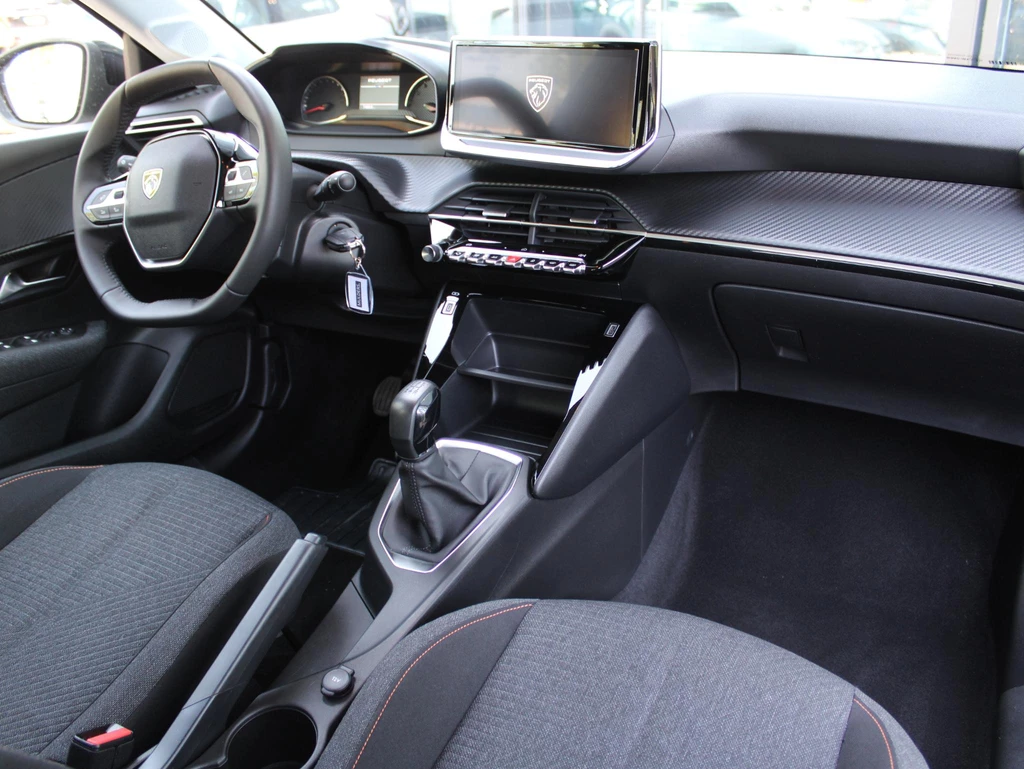 Peugeot 208 – foto 7