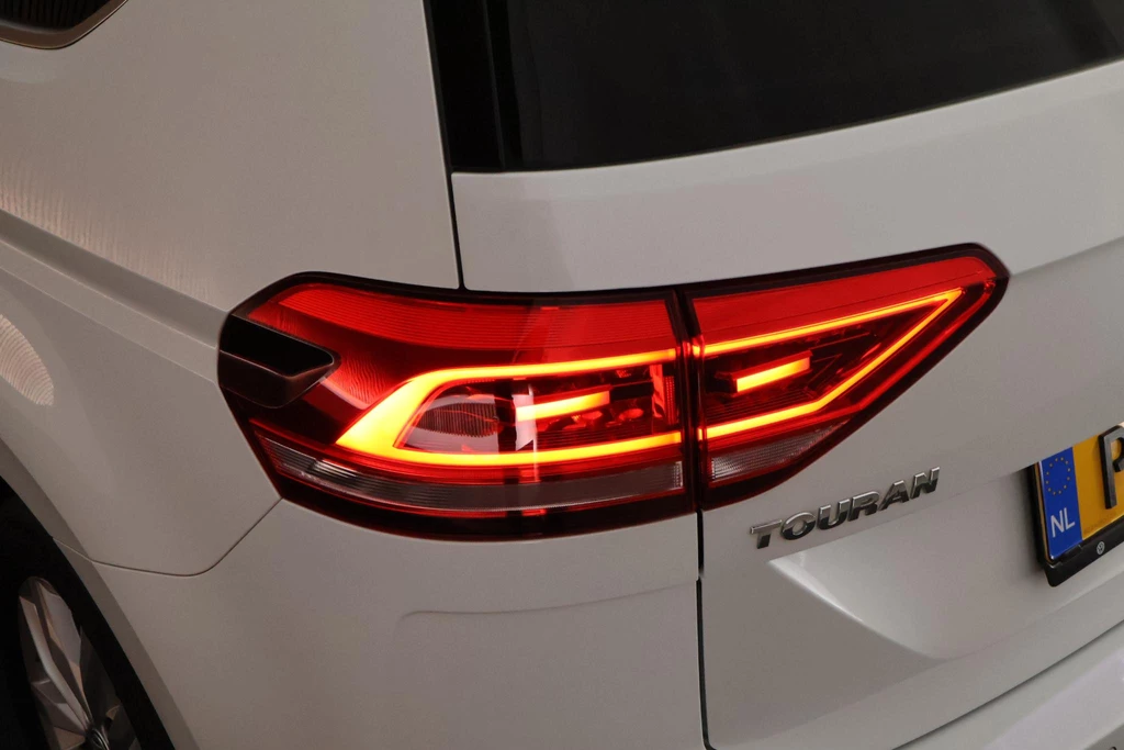Volkswagen Touran – foto 45