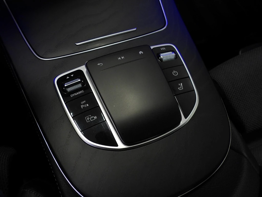 Mercedes-Benz E-Klasse – foto 24