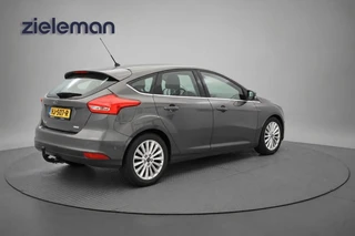 Ford Focus – thumbnail 5