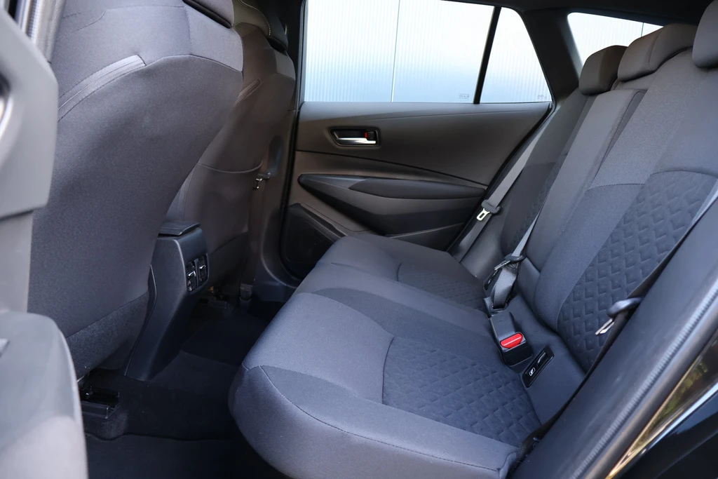 Toyota Corolla Touring Sports – foto 12