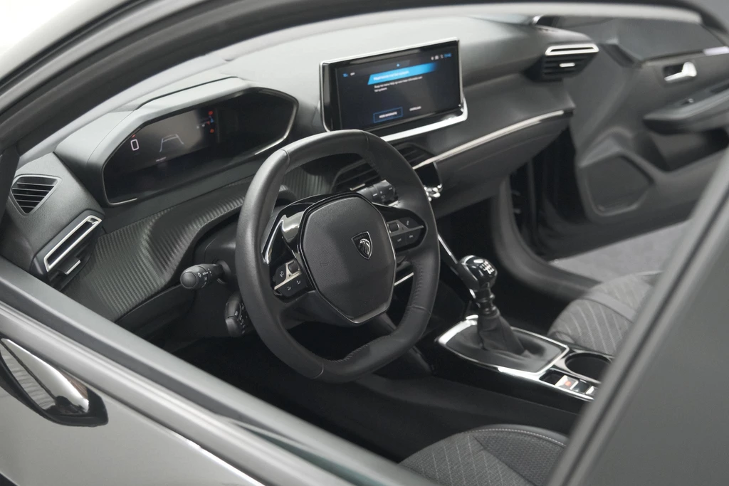 Peugeot 208 – foto 22